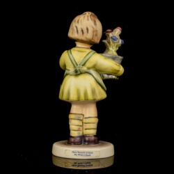 Picture 4/6 -Goebel porcelán kislány figura "My Wish is small" 