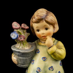 Picture 5/6 -Goebel porcelán kislány figura "My Wish is small" 