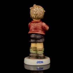 Picture 3/6 -Goebel figura "Spring gift" Ajándékozó kisfiú