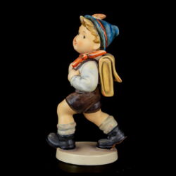 Picture 5/7 -Goebel figure "School truant" Boy with school bag ​