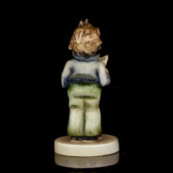 Picture 3/6 -Hummel figurine - The soloist boy with sheet music