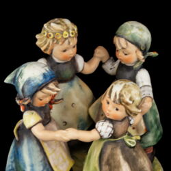 Kép 5/6 - Goebel figura csoport- Körtánc
