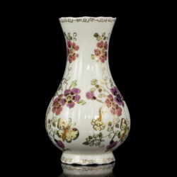 Picture 2/4 -Zsolnay butterfly-patterned vase