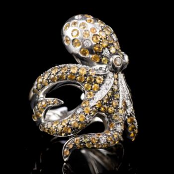 Designe gyűrű kövekkel ékített polipos fejjel 