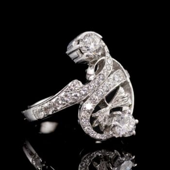 Gyűr briliáns kövekkel