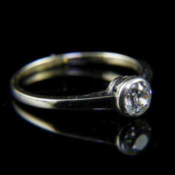 Szoliter briliáns gyűrű