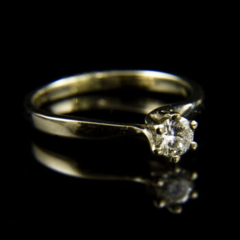 Fehérarany eljegyzési gyűrű gyémánt kővel (0.28 ct)