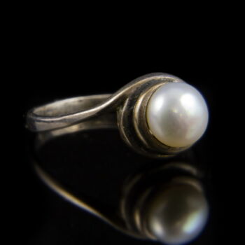 Ezüst gyűrű 6 mm-es tenyésztett gyönggyel
