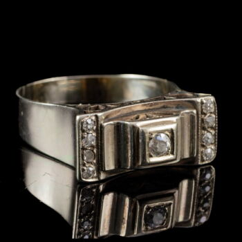 Hungarian Art Deco diamond ring