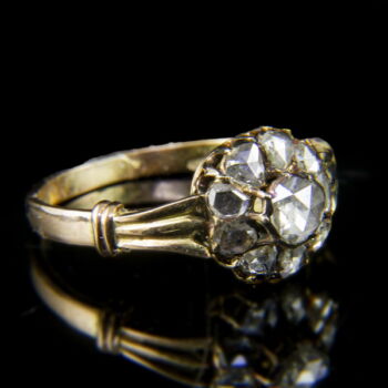 Rozetta fazonú gyémánt gyűrű
