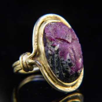 Ruby-Zoizite scarab beetle ring