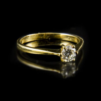 Eljegyzési gyűrű gyémánt kővel (0.40 ct)
