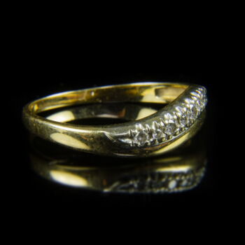 Achtkant gyémánt köves női arany gyűrű