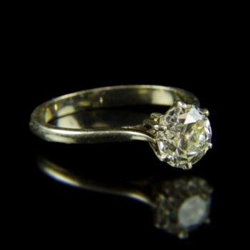 18 K white gold solitaire ring with an old-cut diamond (1.25 ct)