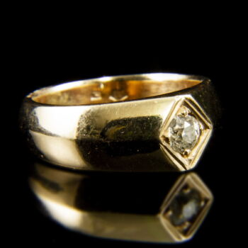 14 karátos arany szoliter gyűrű régi csiszolású gyémánt kővel (0.25 ct)