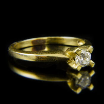 14 karátos sárgaarany szoliter gyűrű briliáns csiszolású gyémánt kővel (0.41 ct)