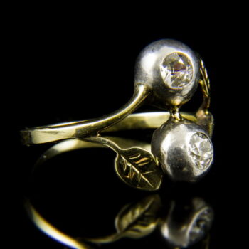 14 karátos szecessziós sárgaarany gyűrű gyémánt kövekkel
