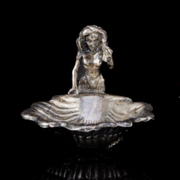 Mini ezüst kagyló tálka hableány figurával