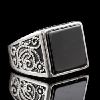 Férfi ezüst pecsétgyűrű ónixlappal