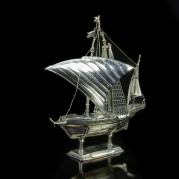 Ezüst vitorlás hajó /Barbary  Pirate/ makett