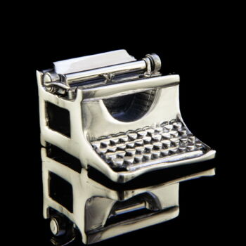 Mini ezüst asztali írógép