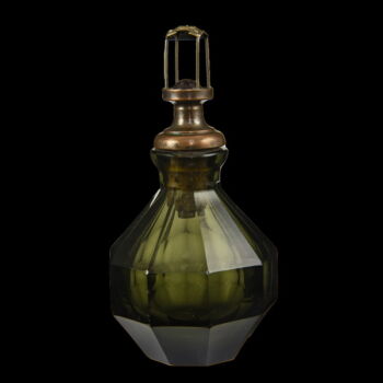 Perfume bottle