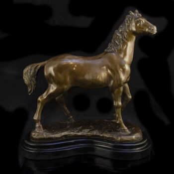 Milo jelzéssel bronz ló szobor