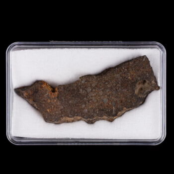 NWA XXX Chordierite meteorit
