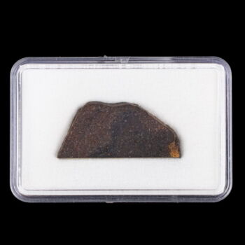 NWA 12548 H3 Kordierit meteorit