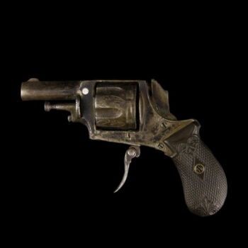 Forgótáras női revolver (hatástalanított)