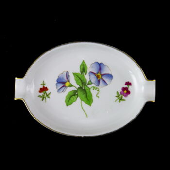 Herend ashtray with blue funnel flowers
