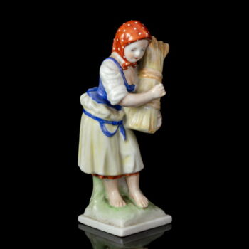 Herendi porcelán kévekötő asszony figura