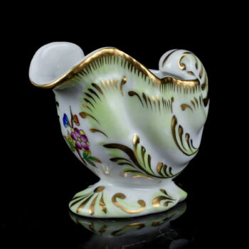 Herendi Rokokó stílusú porcelán tejszín kiöntő