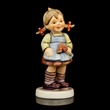 Goebel figura: Virágos kislány 1989