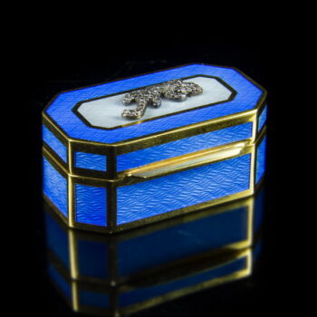 Russian silver gilded medicine box with diamond salamander