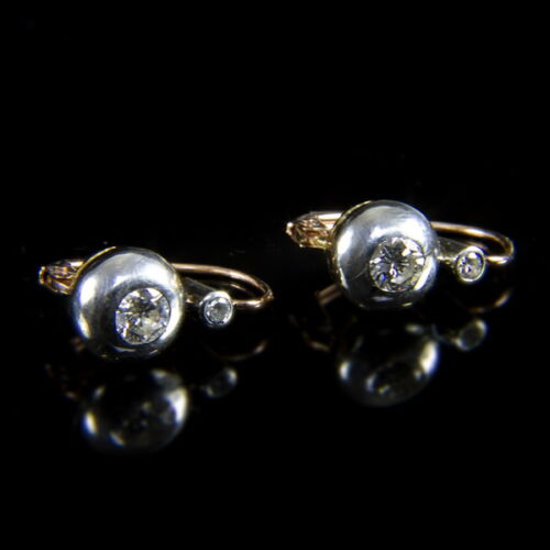 Briliáns fülbevaló pár boutton foglalatban (0,833 ct)