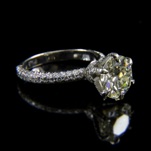 Solitaire white gold ring with a 3 ct diamond