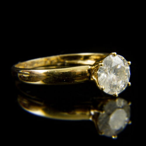 14 karátos sárgaarany szoliter gyűrű briliáns csiszolású gyémánt kővel (1.22 ct)
