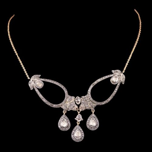 Gyémántköves nyakék