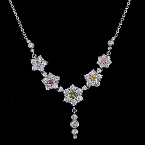 Necklaces with colorful diamonds