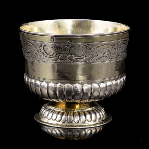 Augsburgi antik ezüst talpas pohár 