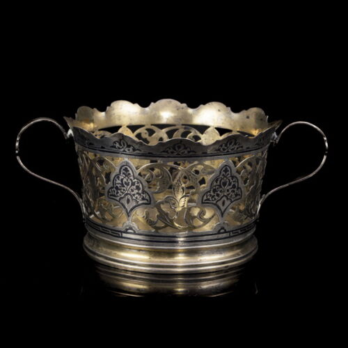 Ezüst füles kínáló niellós díszítéssel