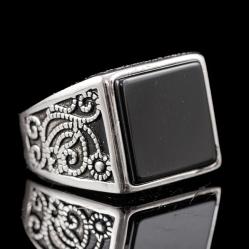 Férfi ezüst pecsétgyűrű ónixlappal