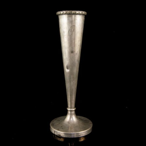 Pesti ezüst talpas váza