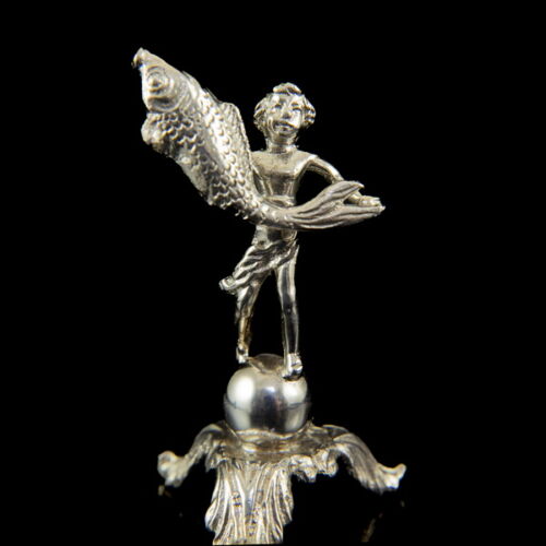 Mini silver figure: "The big catch"