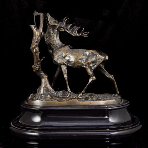 Unknown European sculptor after Pierre Jueies Mene (1810-79): Bronze deer