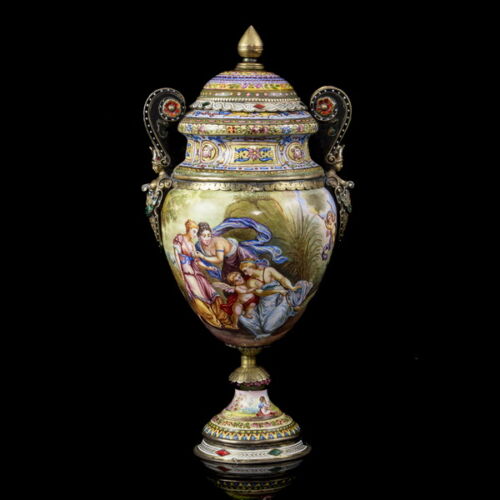 Bécsi zománcfestett ezüst urnaváza