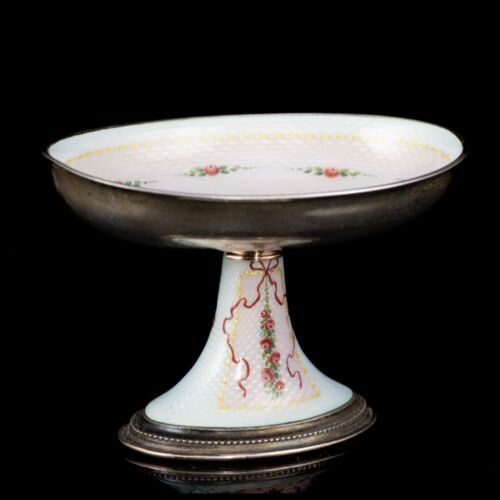 Bécsi lüszterzománcos talpas ékszertartó tálka.