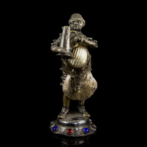 Ezüst mesterember figura