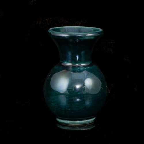 Zsolnay alapmázas kisváza